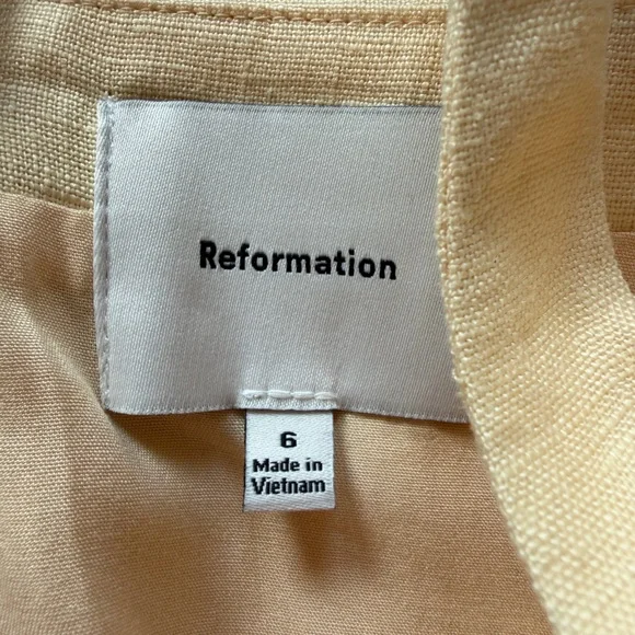 Never been worn Reformation Juliet linen top size 6 - Picture 8 of 9
